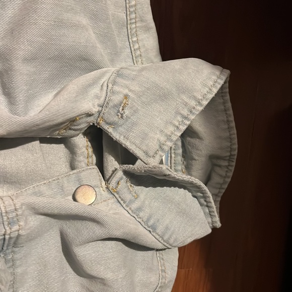 Jean jacket - Picture 4 of 5